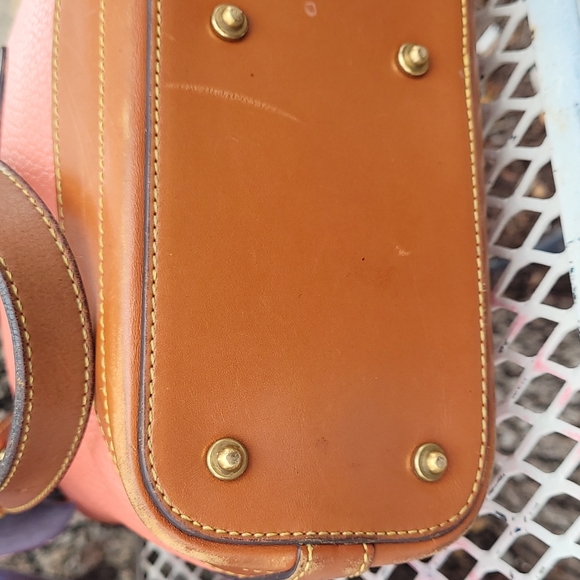 Vintage Dooney & Bourke AWL Sweet Peachy Hobo - Picture 7 of 16